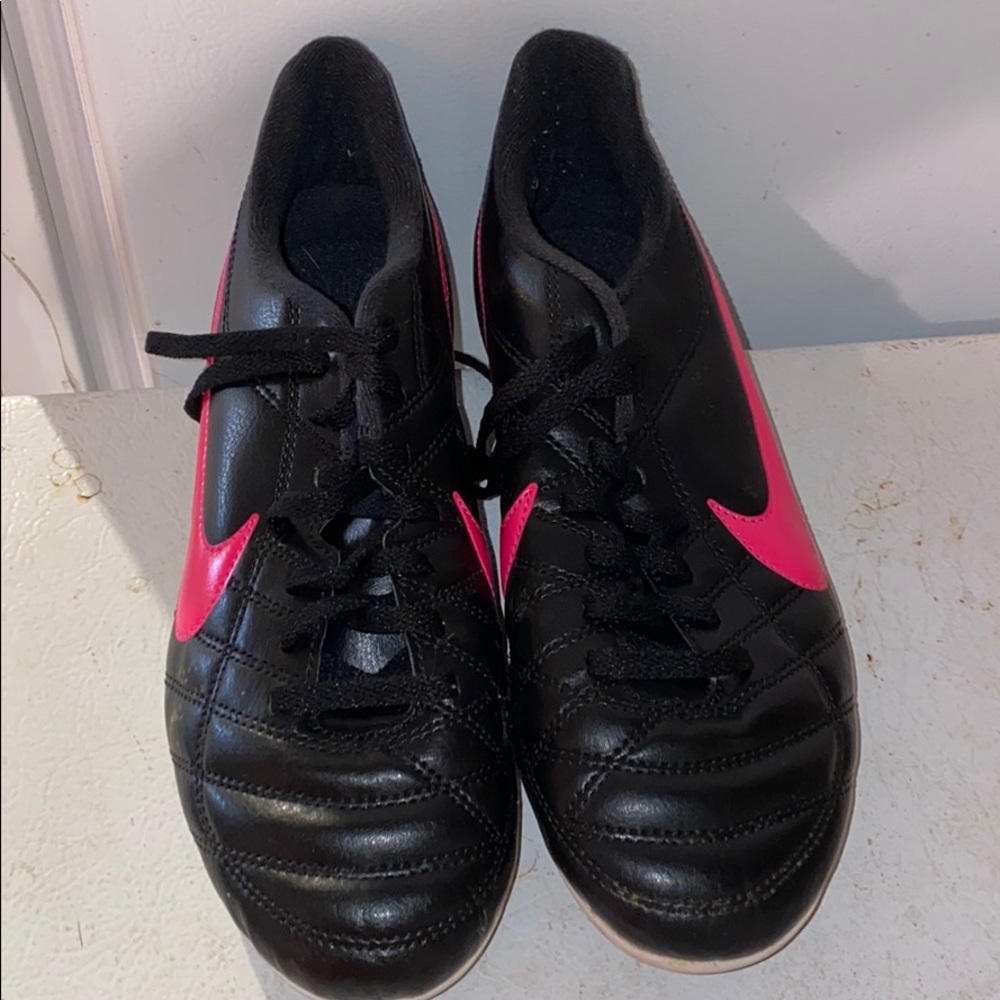Nike Kids Black and Pink Sneakers